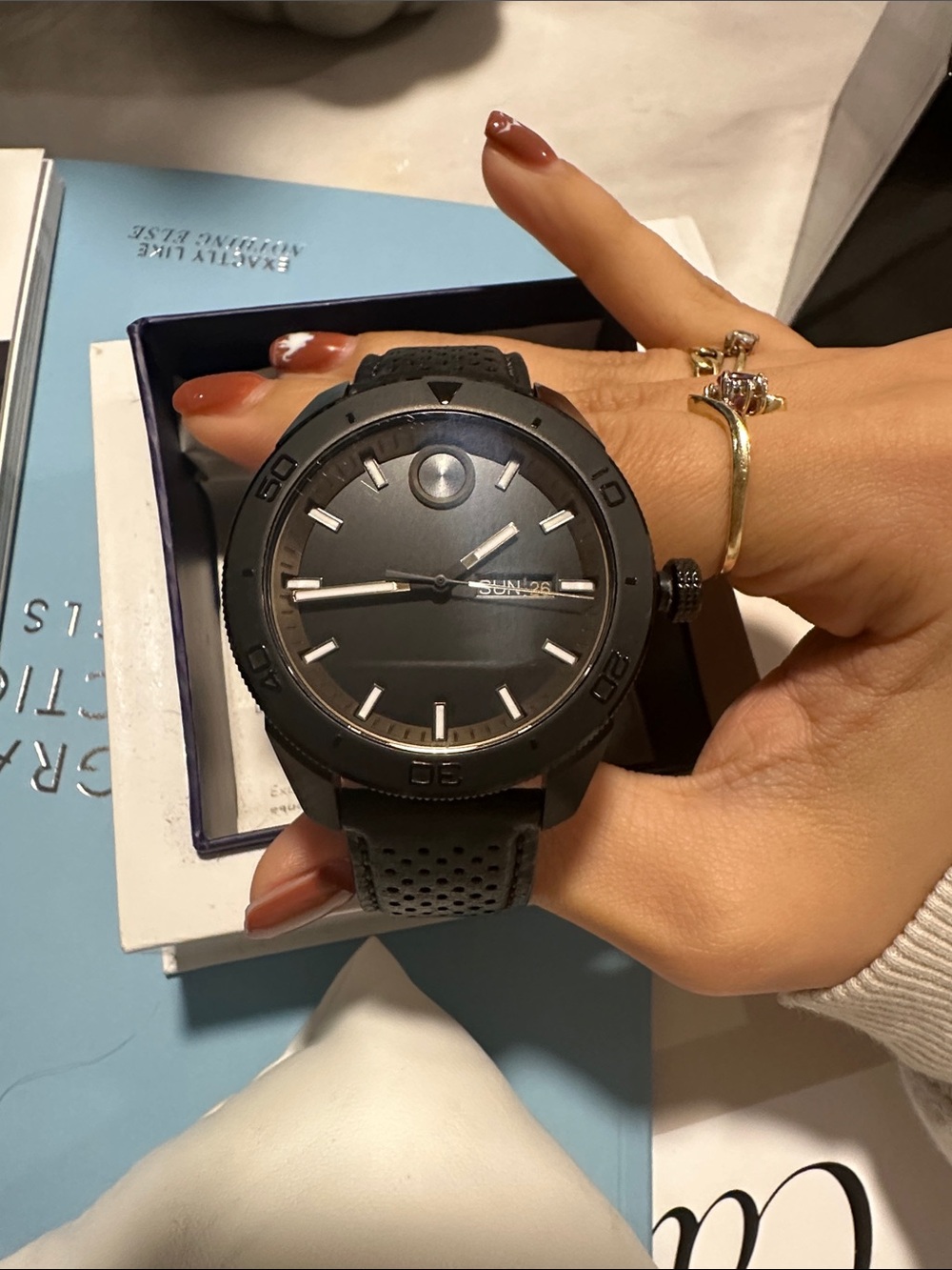 Movado Bold Men's Black and Silver-Tone Dial Watch🖤 - Picture 3 of 8